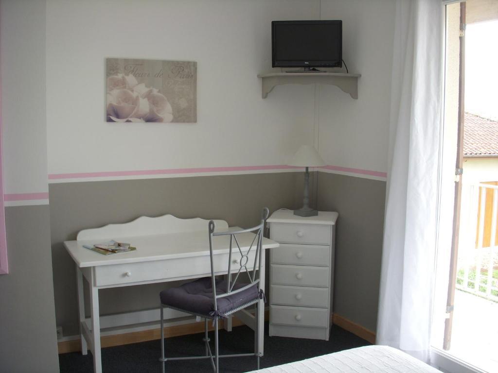Hotel Les Vieux Acacias Queyrac Kamer foto